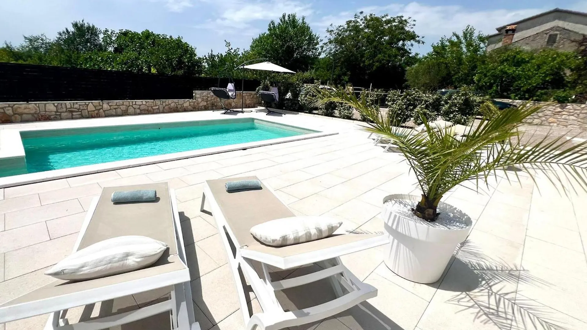 Dom wakacyjny Holiday House Marlen With A Private Pool In Labin Vinež